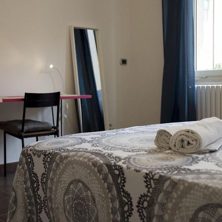 Апартаменты Sonnino House Бари Экстерьер фото